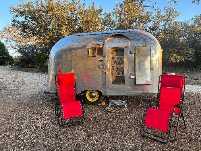Rare 1960's Airstream Pacer - 16 feet.  This is a precursor to the Airstream Bambi and only 90 of this model were made in 1960.