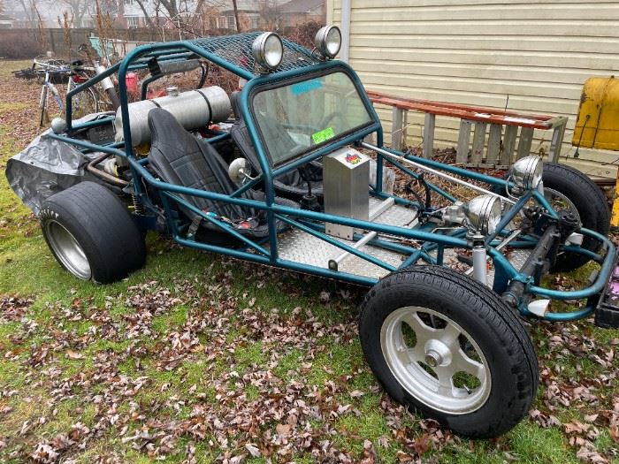 What a find!! 1967 VW done buggy!!