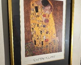 Klimt "The Kiss".