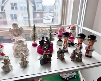 VINTAGE Napco, Capri & more Japan Christmas figures.