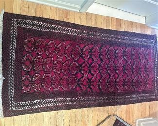 Antique rug, approx 3' x 6'.