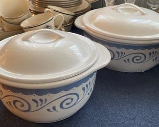 Corning Ware Covered Casserole Bowls
