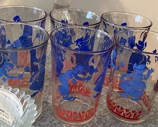 Dutch Boy and Girl Tulip Swanky Swigs