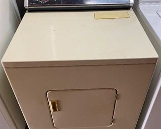 Whirlpool Dryer