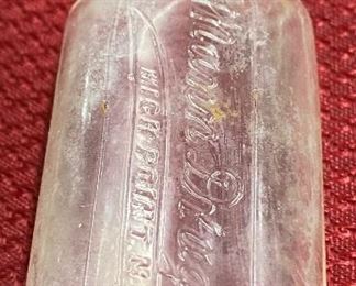 Early Mann Drug Bottle High Point, N.C.