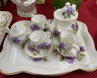 English Porcelain Child's Tea Sets 