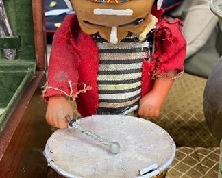 Battery Operated Indian Drummer