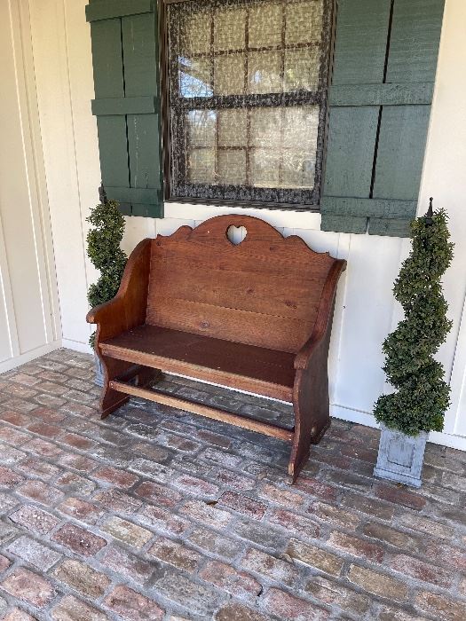 Lafayette Estate Sale Bendel Gardens! starts on 1/12/2023