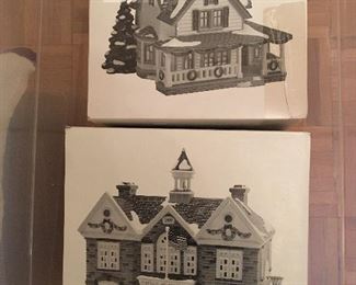 Department 56 Snow Village and Heritage Collection items