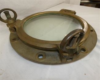 VIEW 3 17IN BRASS PORTHOLE