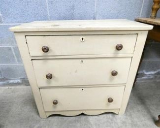LATE 1800'S 3 DRAWER SMALL PRIM. CHEST