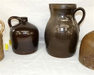 COLLECTION STONEWARE JUGS