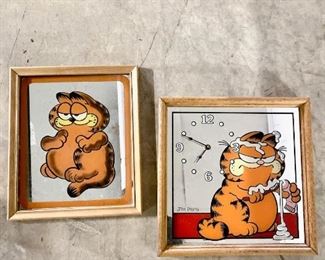 Garfield Mirrored Clock - Brushing his teeth