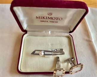 Mikimoto tie bar and cufflinks 