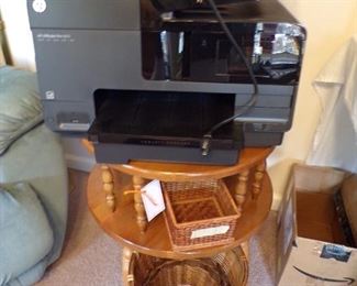 printer & small round lamp table