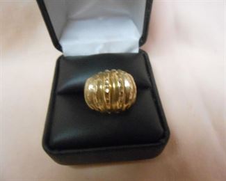 14 kt Gold Dome Ring, 1960's