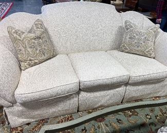 Creme  pretty sofa