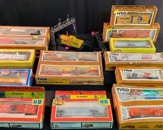 Box Cars, flatbeds, car carriers, caboose and rail lights.