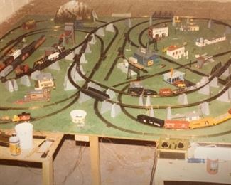 Images of owner’s layout in the 1970s. Imagine how you would lay it out!