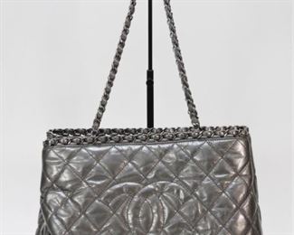 Chanel Metallic Gray Leather Quilted CC Bag