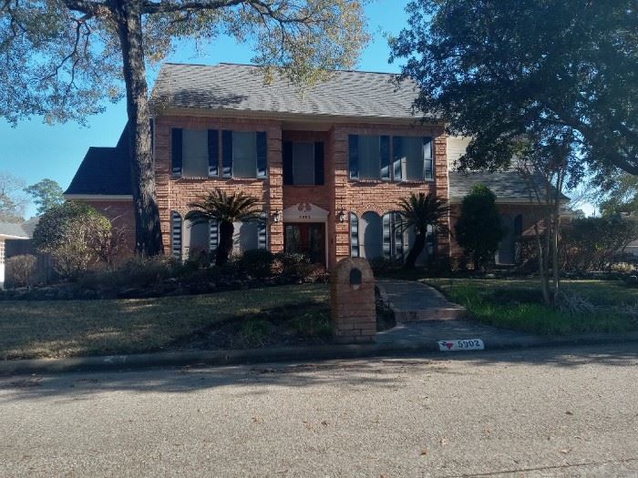 Kingwood Downsizing Estate Sale by Texas... starts on 1/13/2023