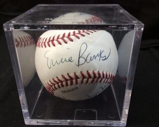 HOF CHICAGO CUB ERNIE BANKS AUTOGRAPHED BASEBALL