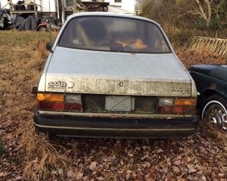 1993 SAAB 900s 2.0L, NOT RUNNING, DOES HAVE TITLE, 1992 SAAB 9000 TURBO, NOT RUNNING,  THESE CARS ARE NOT IN RUNNING CONDITION AND WILL NEED  TO BE PICKED UP ON LOCATION IN COLFAX, NC THE WEEK FOLLOWING  THE AUCTION, SOLD AS IS.