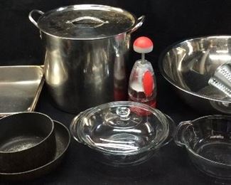 ASSORTED KITCHEN GOODS, MIXING