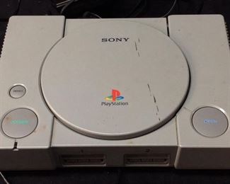 SONY PLAYSTATION 1 GAMING