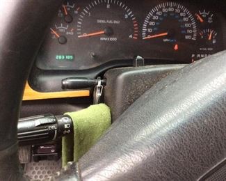 2001 DODGE RAM 2500, GOOD RUNNING CONDITION, 5.9L ENGINE, 283,189 MILES, WITH TITLE,