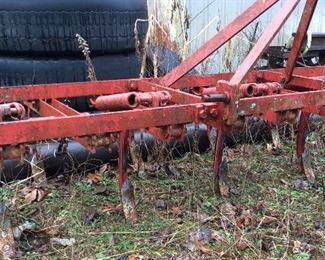 7 CURVED SHANK CULTIVATOR TRACTOR ATTACHMENT