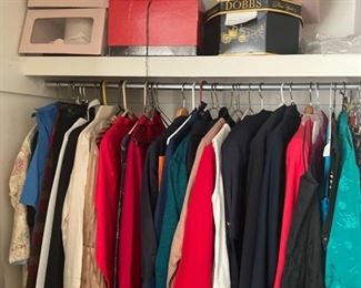 Ladies Clothing & Hats