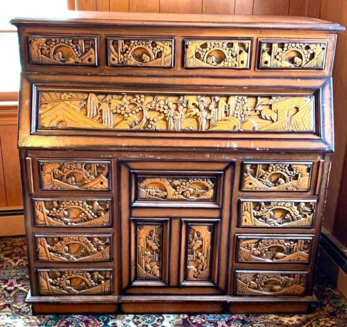 ONLINE ONLY AUCTION Asian Decorations, Furniture,... starts on 1/12/2023