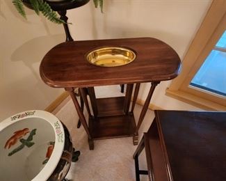 Vintage Gentleman's Valet Table with brass tray 