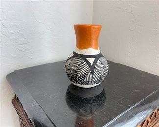 Acoma pottery. https://www.liveauctioneers.com/catalog/274191
