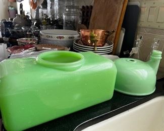 Jadite water reservoir and Jadite Juicer