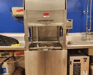 Hobart Stainless Steel Commercial Dishwasher Model 5KC49SN2319AU and Model AM14
