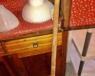 Items Located In The Dining Room