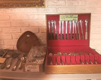 Items Located In The Dining Room