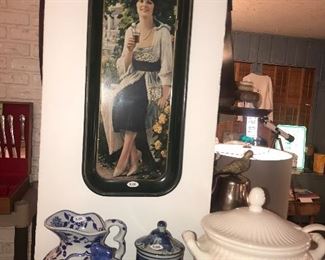 Items Located In The Family Room