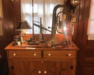 Items Located In The Family Room