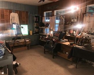 Items Located In The Family Room