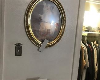 Items Located In The 1st Bedroom