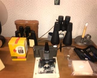 Items Located In The 2nd Bedroom