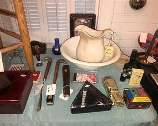 Items Located In The 2nd Bedroom