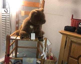 Items Located In The 2nd Bedroom