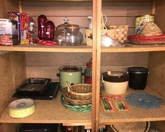 Items Located In The Main Area of The Lower Level