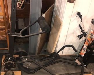 Items Located In The Main Area of The Lower Level