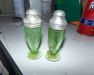 Vaseline/uranium glass salt and pepper shakers