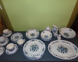 Poppytrail by Metlox blue/white dishes